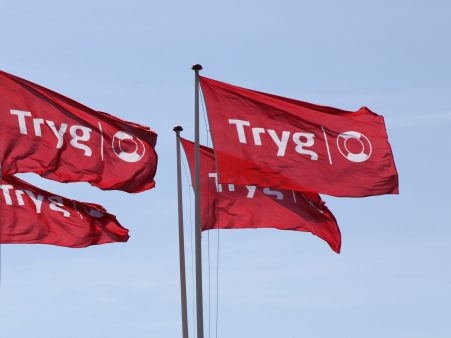 Tryg_HQ_Flag